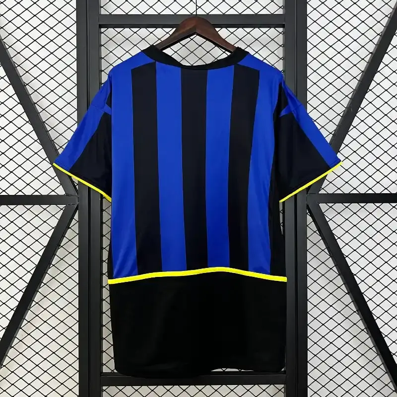 Inter Milan Retro 2002-03 - Image 2