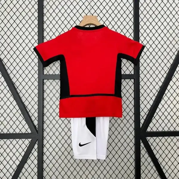 Kit Enfant Manchester United Domicile Retro 2002/2003 - Image 2