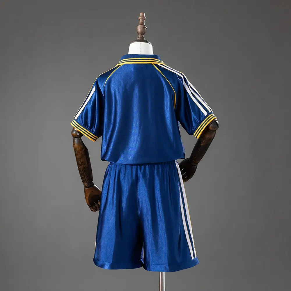 Kit enfant Real Madrid Retro 2000 Third - Image 2