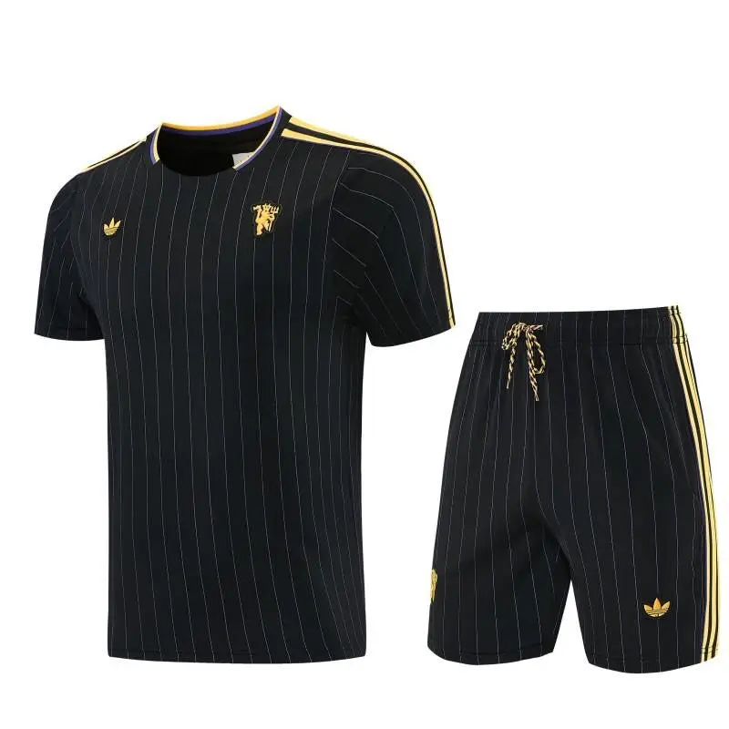 Kit Entraînement Manchester United Noir Icon 2025/2026 Manches courtes