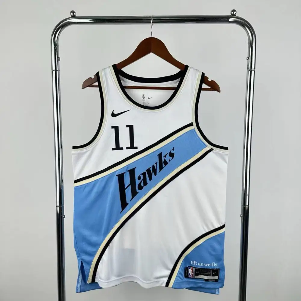 Maillot trae young 2024/2025