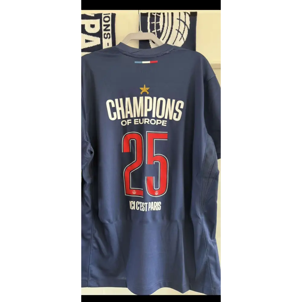 PSG Paris-Saint-Germain Champion d'Europe Collector 2025 - Image 2